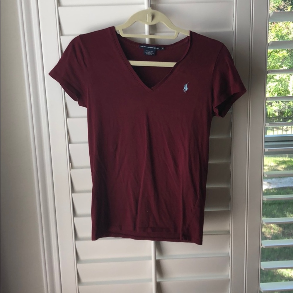 Polo v neck